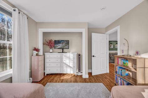 21 Glazier Lane Levant ME 04456