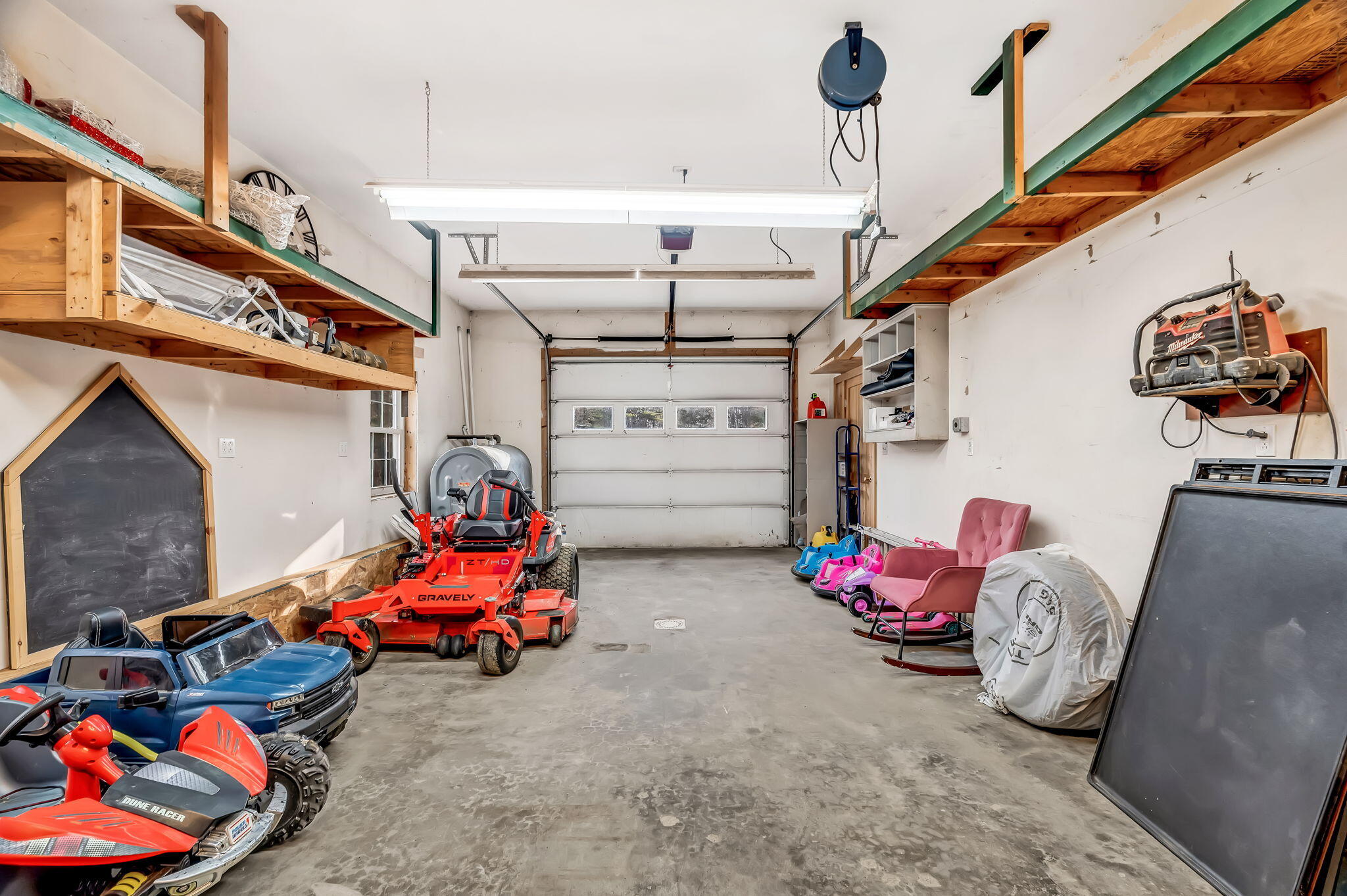 21 Glazier Lane Levant ME 04456
