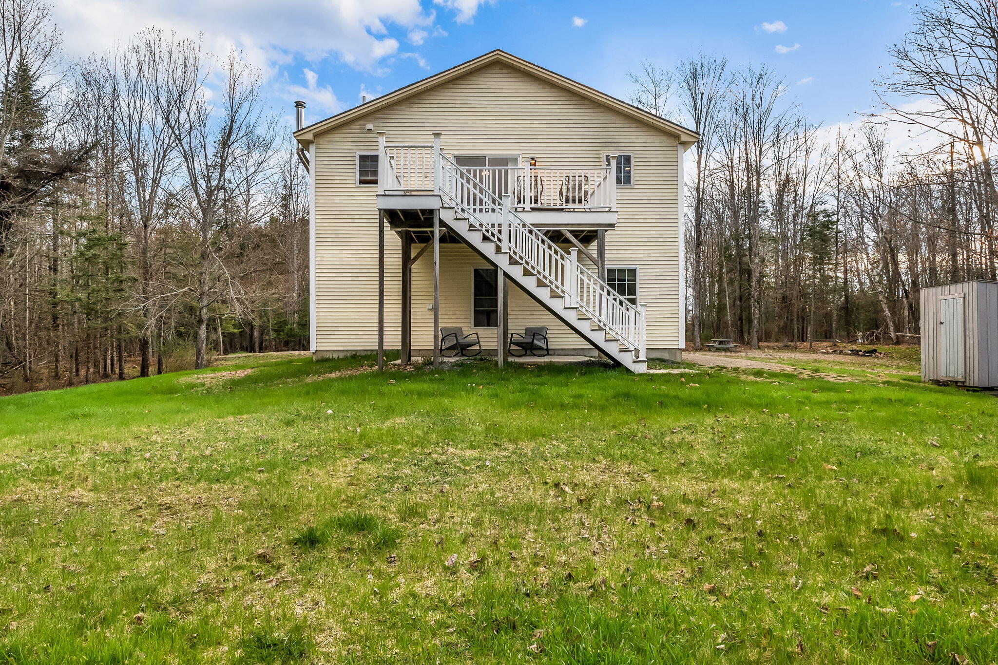 21 Glazier Lane Levant ME 04456