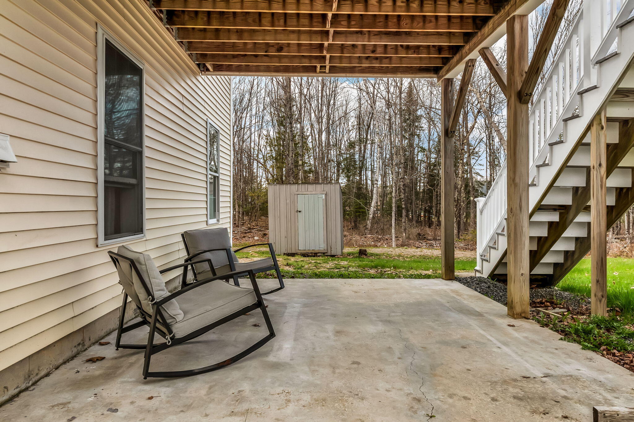 21 Glazier Lane Levant ME 04456