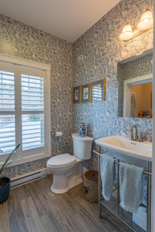 158 Alewive Road Kennebunk ME 04043