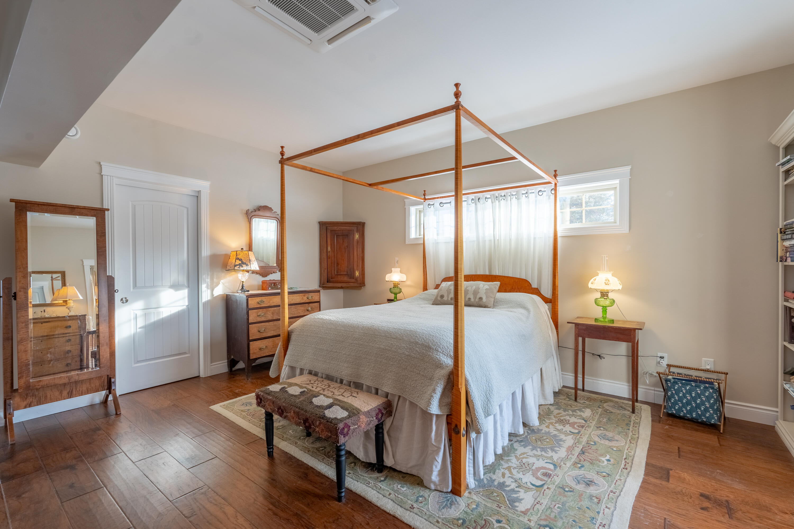 158 Alewive Road Kennebunk ME 04043