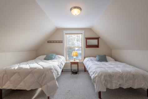 158 Alewive Road Kennebunk ME 04043