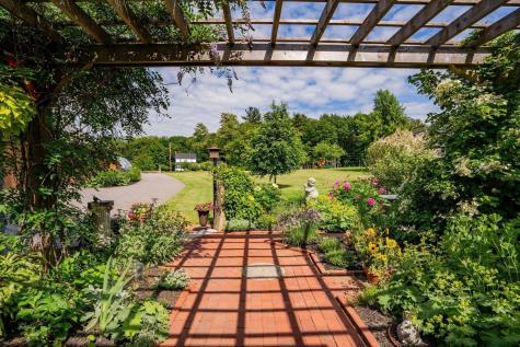 158 Alewive Road Kennebunk ME 04043