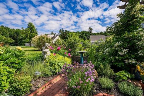 158 Alewive Road Kennebunk ME 04043