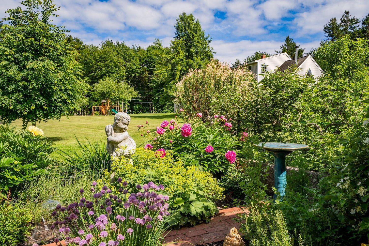 158 Alewive Road Kennebunk ME 04043