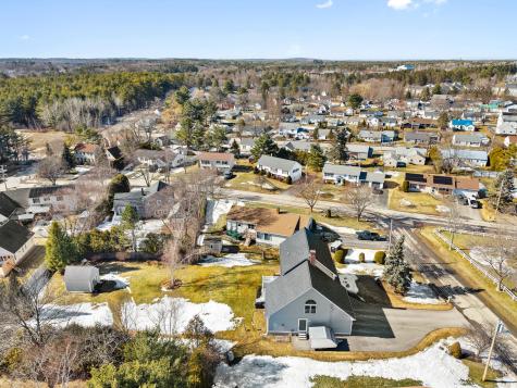 192 Laurel Circle Bangor ME 04401