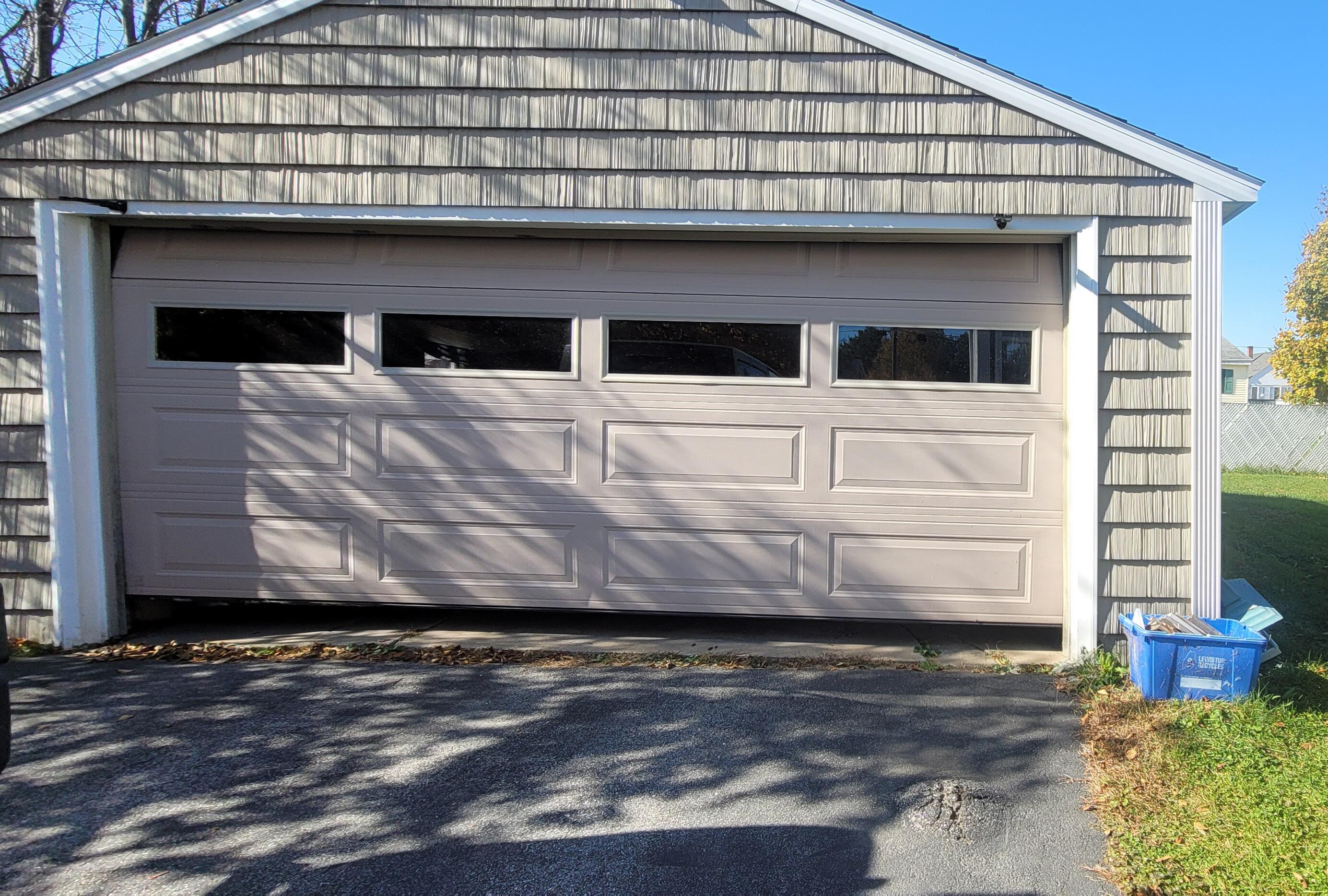 44 Bushey Circle Lewiston ME 04240