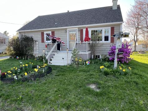 44 Bushey Circle Lewiston ME 04240