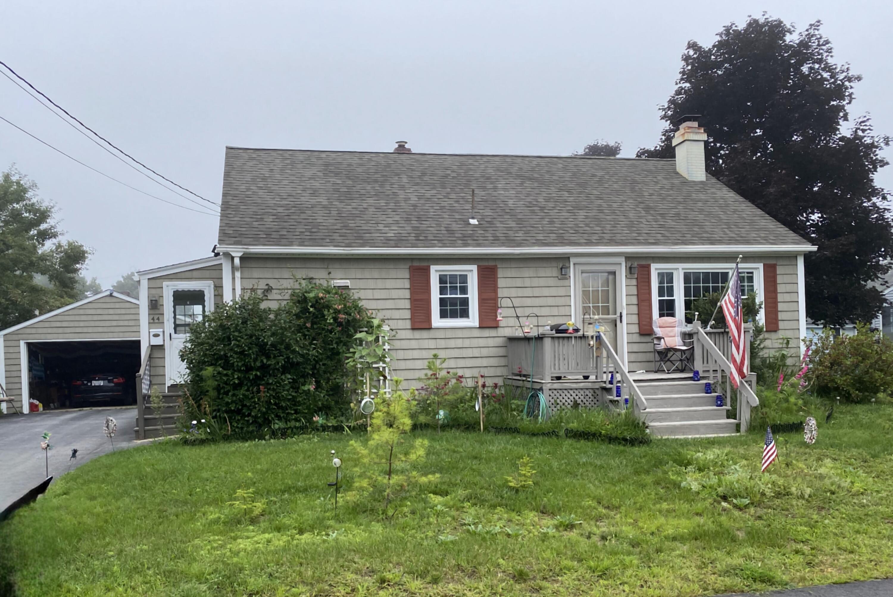 44 Bushey Circle Lewiston ME 04240