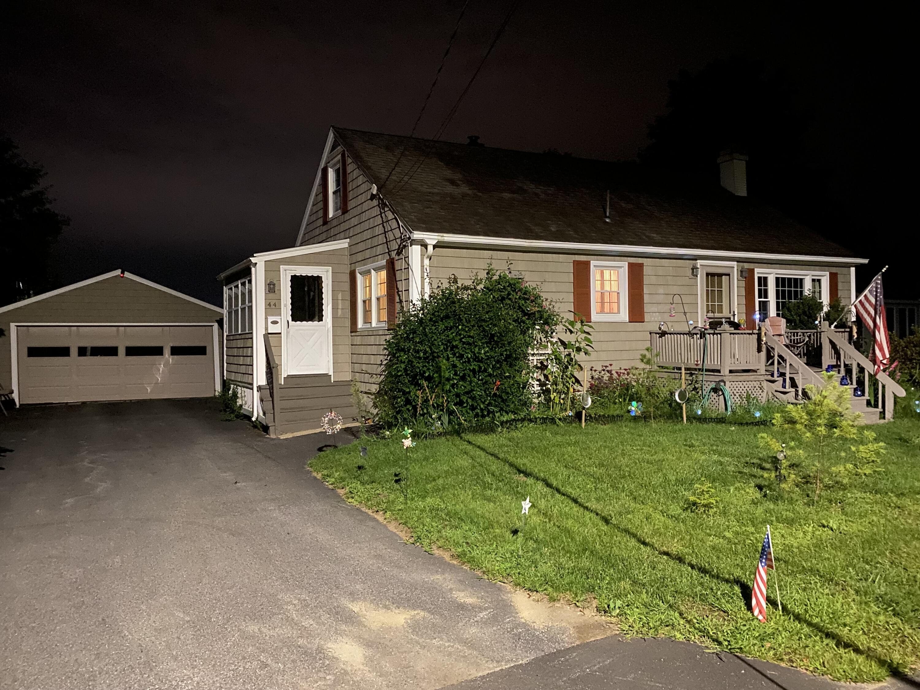 44 Bushey Circle Lewiston ME 04240