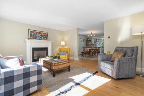 21 Stonewall Drive Cumberland ME 04021