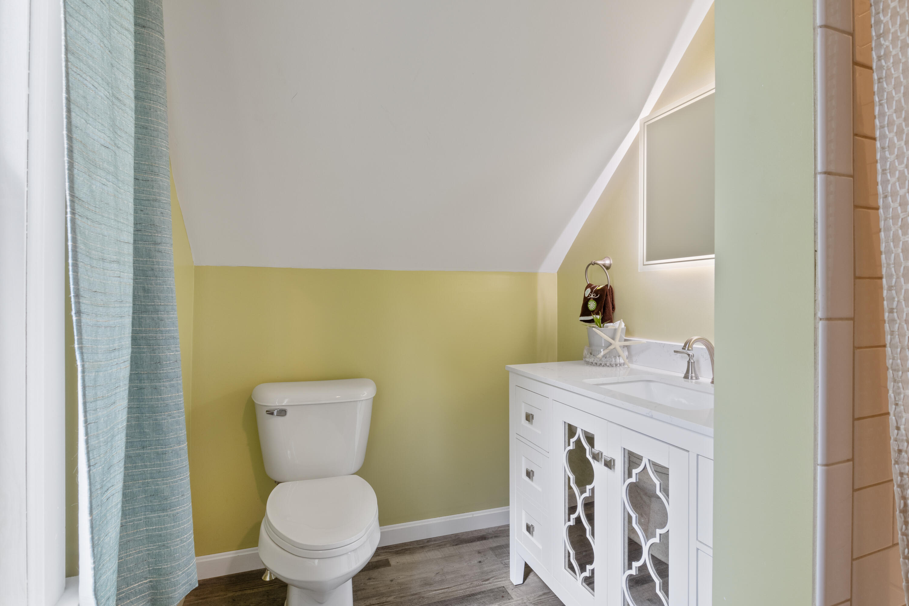 32 W W. Old Orchard Avenue Old Orchard Beach ME 04064