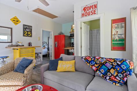 32 W W. Old Orchard Avenue Old Orchard Beach ME 04064