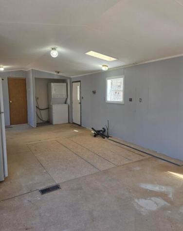 62 Squire Court Winthrop ME 04364