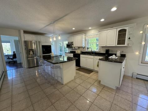 818 Forest Avenue Orono ME 04473