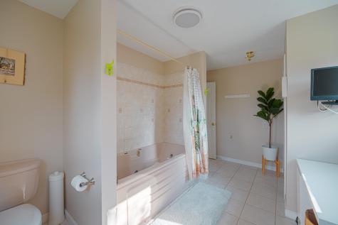 818 Forest Avenue Orono ME 04473