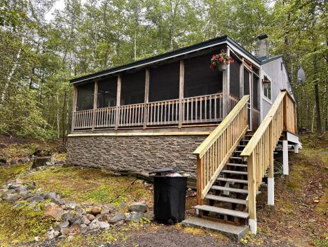 6 Acorn Circle Frye Island ME 04071