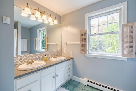 30 Lady Slipper Lane Yarmouth ME 04096