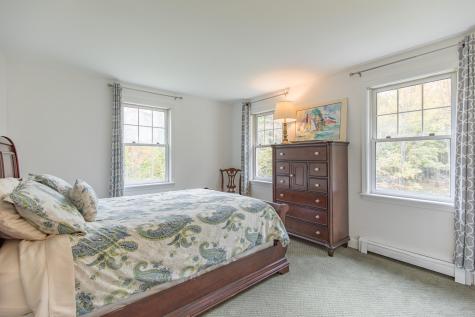 30 Lady Slipper Lane Yarmouth ME 04096