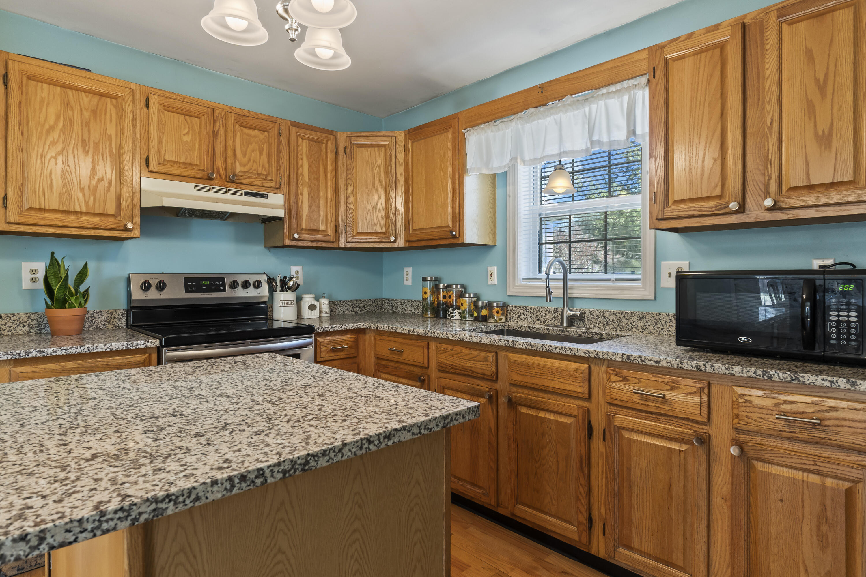 34 Thompson Road Kennebunk ME 04043