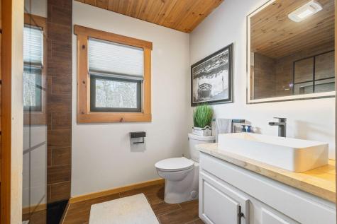 1277 Naples Road Harrison ME 04040