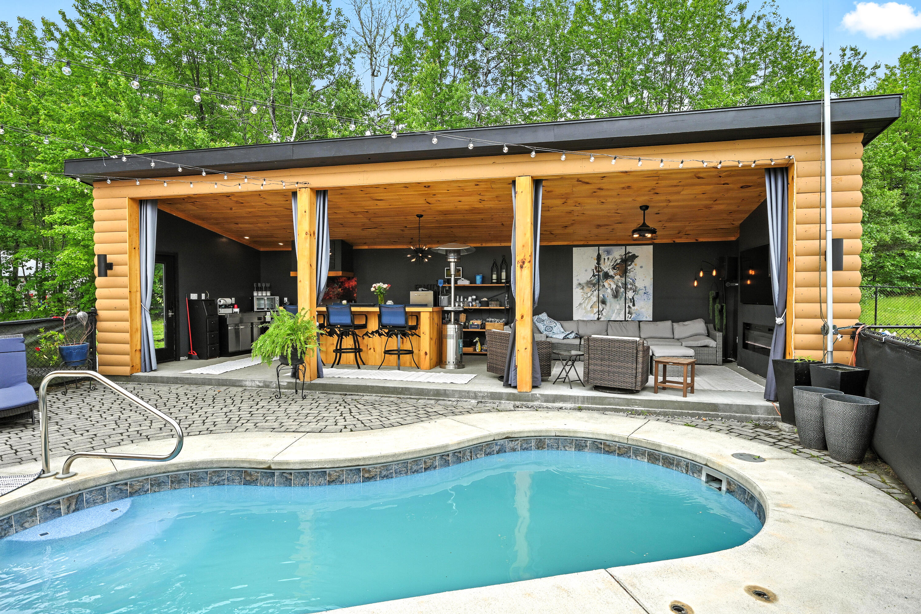 1277 Naples Road Harrison ME 04040