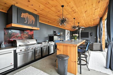 1277 Naples Road Harrison ME 04040