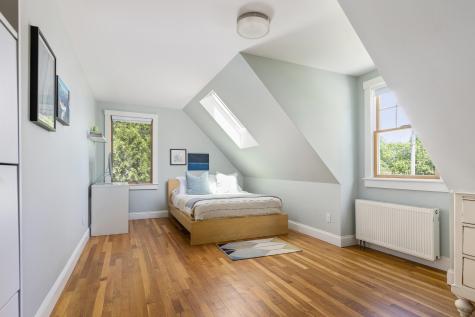 15 Sandy Brook Lane Yarmouth ME 04096