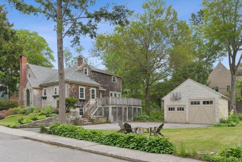 20 Elmwood Road Cape Elizabeth ME 04107