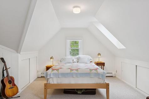 20 Elmwood Road Cape Elizabeth ME 04107