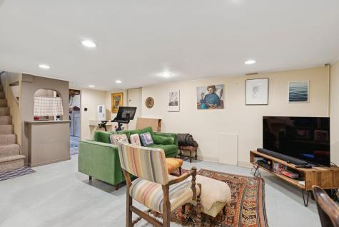 20 Elmwood Road Cape Elizabeth ME 04107