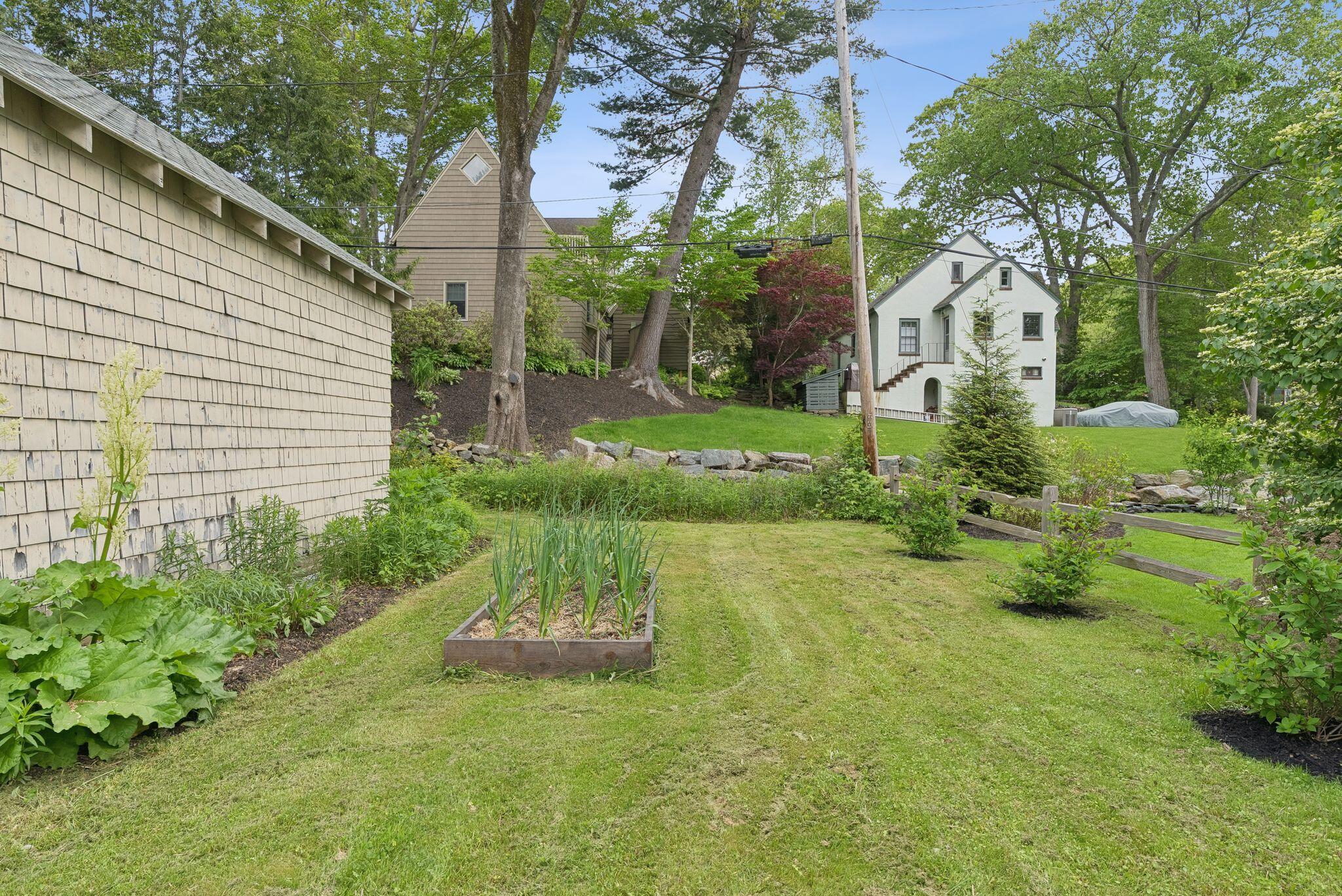 20 Elmwood Road Cape Elizabeth ME 04107