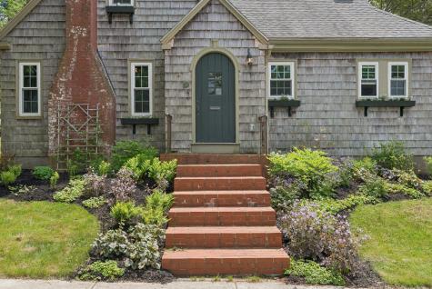 20 Elmwood Road Cape Elizabeth ME 04107