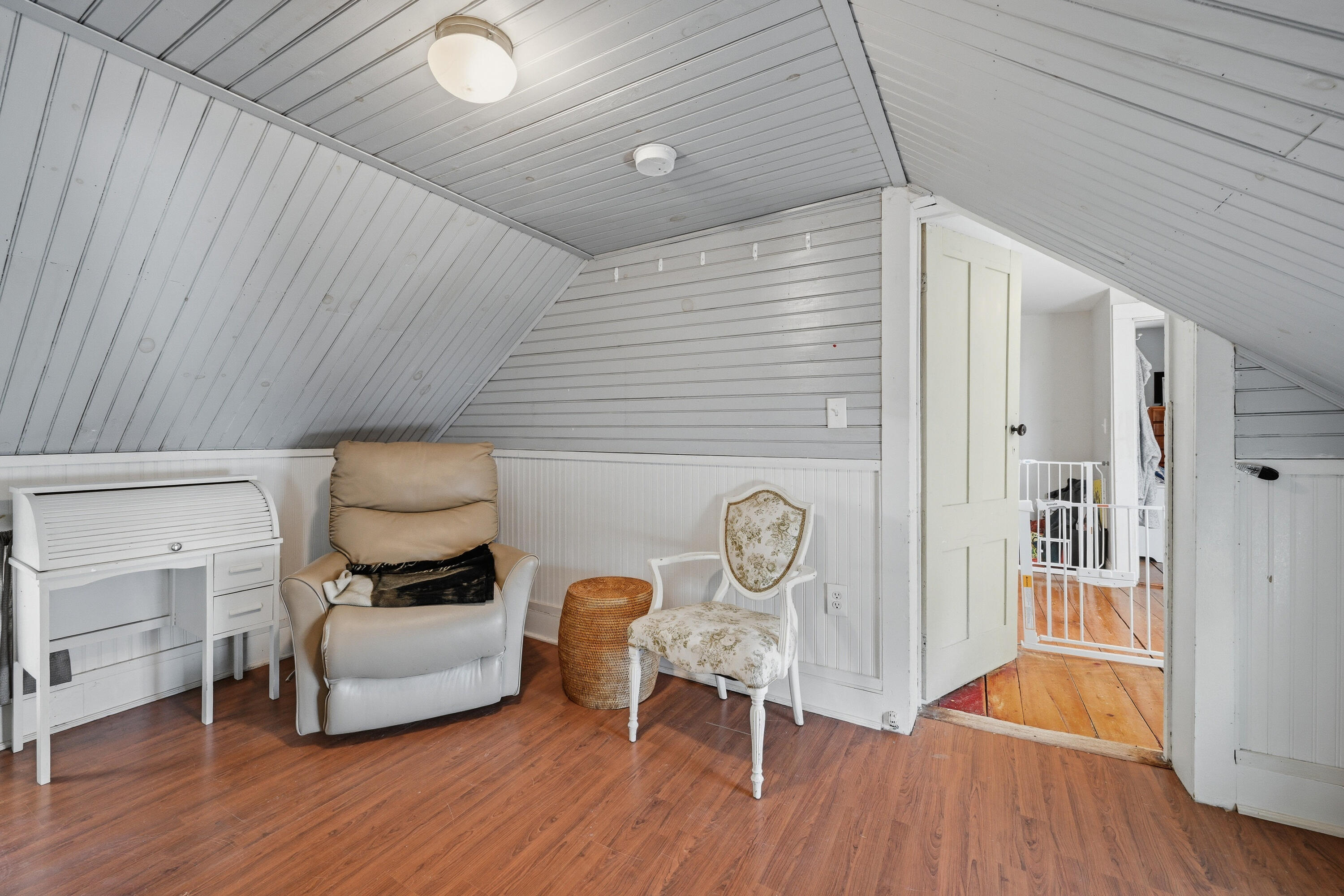 8 Baker Street Richmond ME 04357