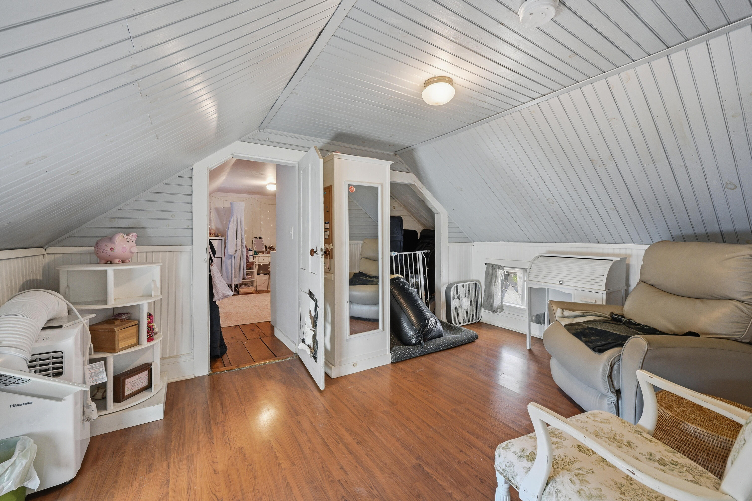 8 Baker Street Richmond ME 04357