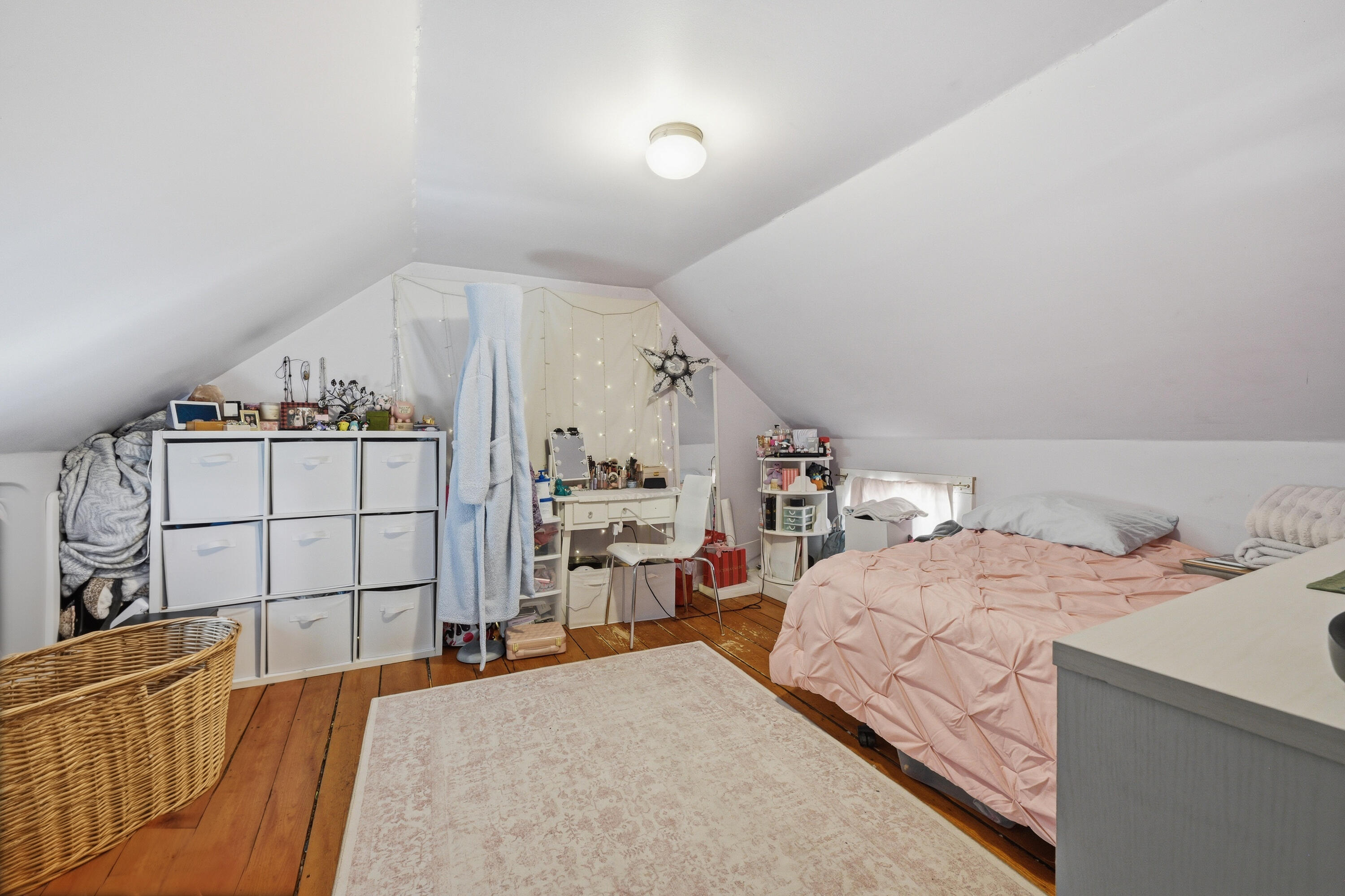 8 Baker Street Richmond ME 04357