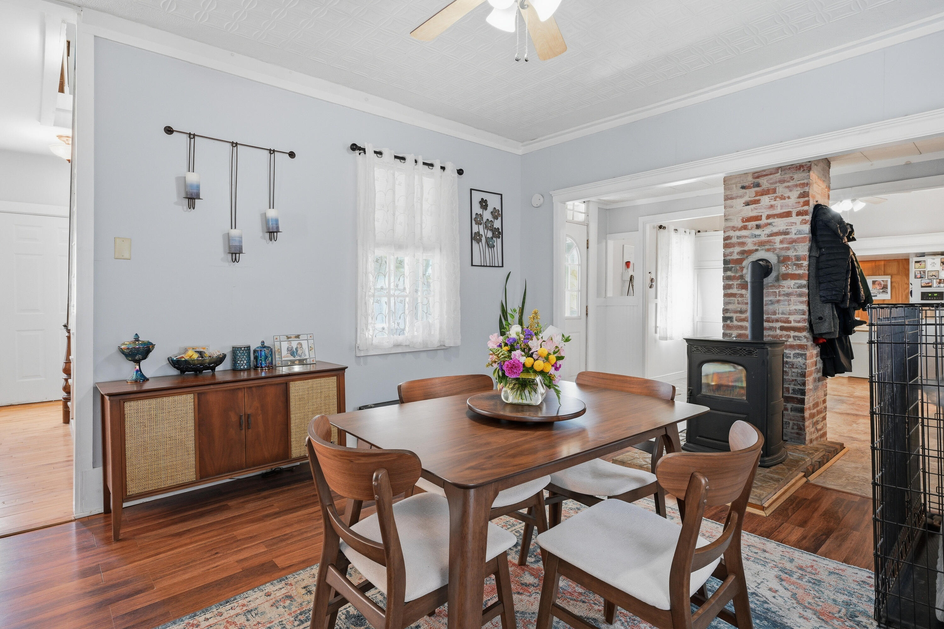 8 Baker Street Richmond ME 04357