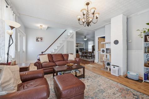 8 Baker Street Richmond ME 04357