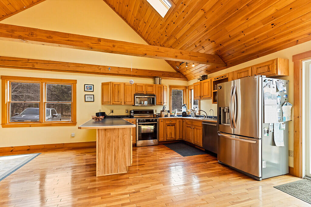 72 Jones Road Vassalboro ME 04989