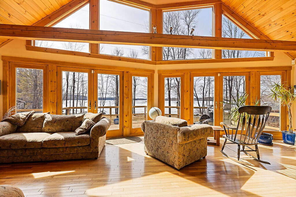 72 Jones Road Vassalboro ME 04989