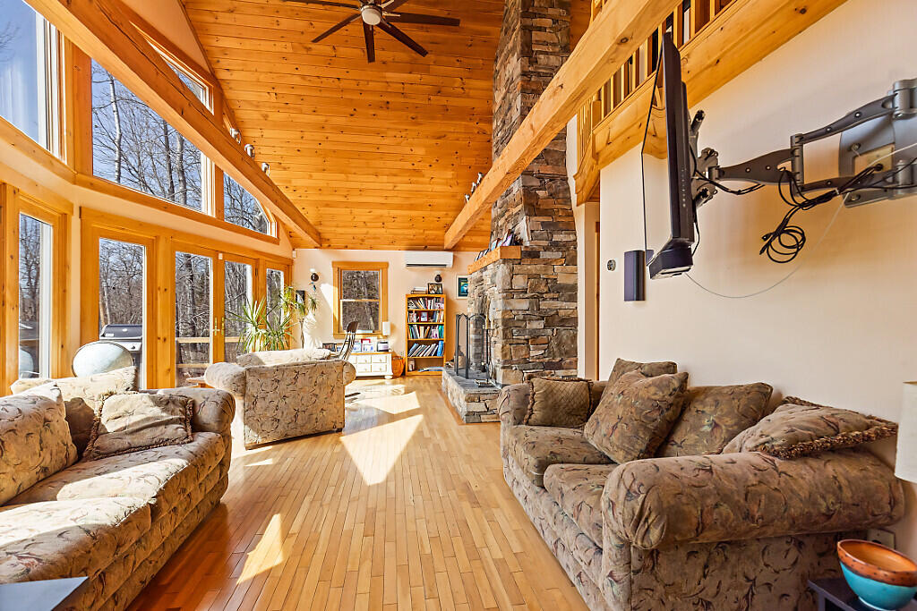 72 Jones Road Vassalboro ME 04989