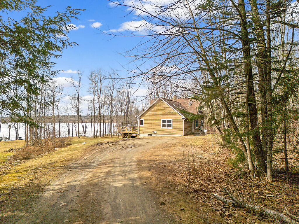 72 Jones Road Vassalboro ME 04989
