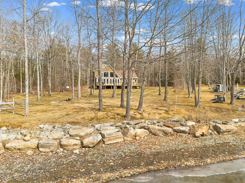 72 Jones Road Vassalboro ME 04989