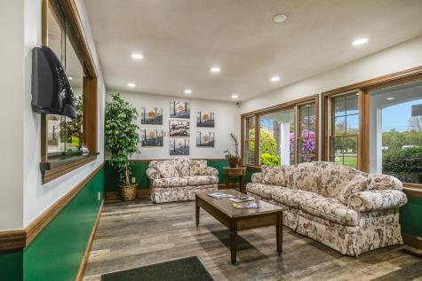 626 Us Route 1 Scarborough ME 04074