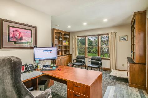 626 Us Route 1 Scarborough ME 04074