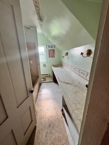 98 Madison Avenue Madison ME 04950