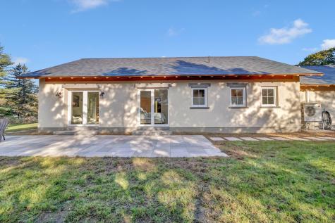 7 Meadow Lane Arundel ME 04046