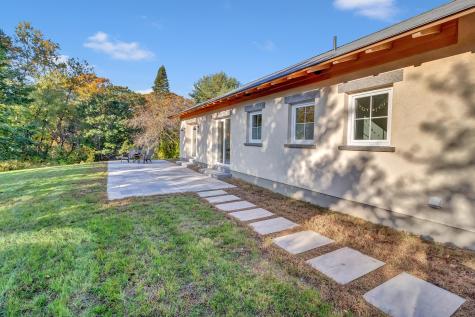 7 Meadow Lane Arundel ME 04046