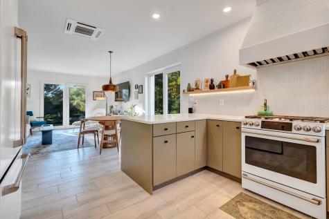 7 Meadow Lane Arundel ME 04046